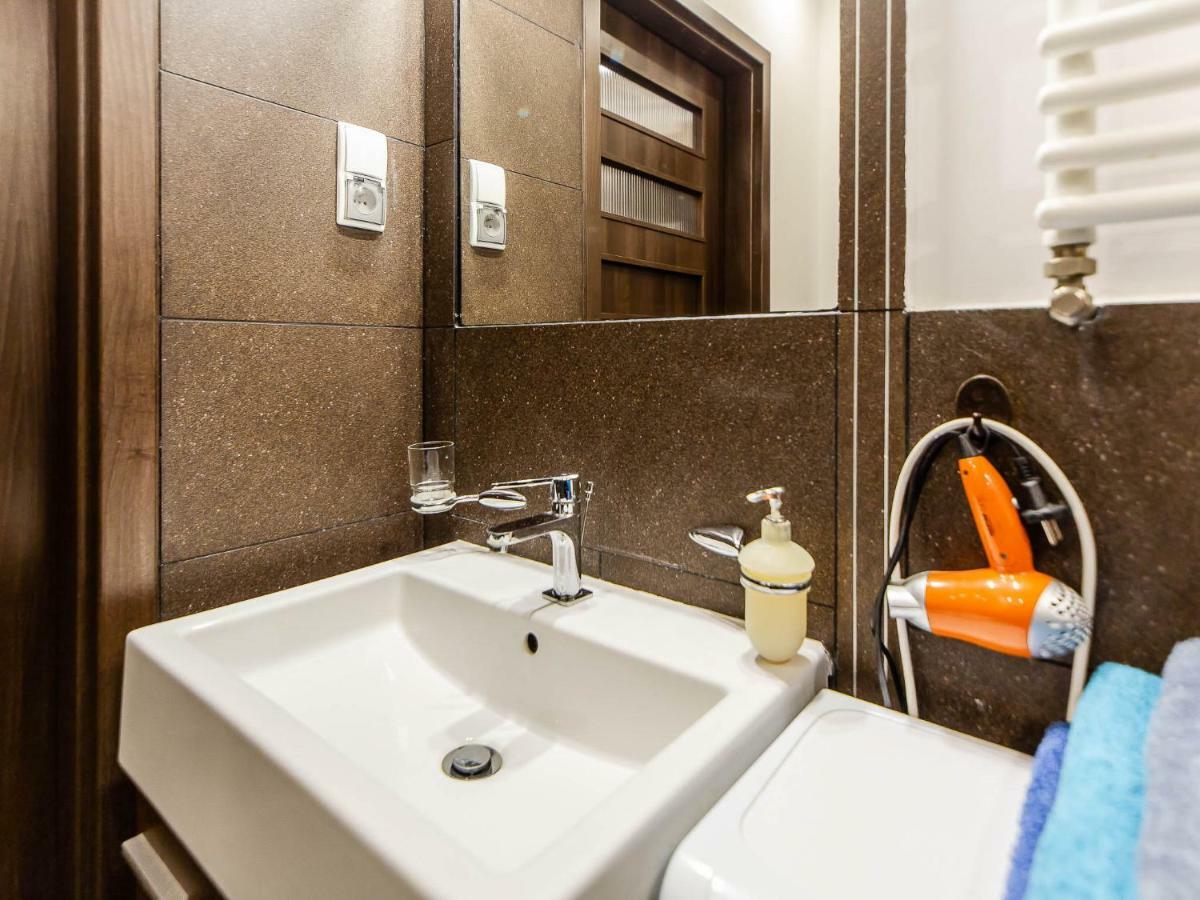Apartament Pomaranczowy Z Basenem,Sauna-Blisko Morza. 코워브제크 외부 사진